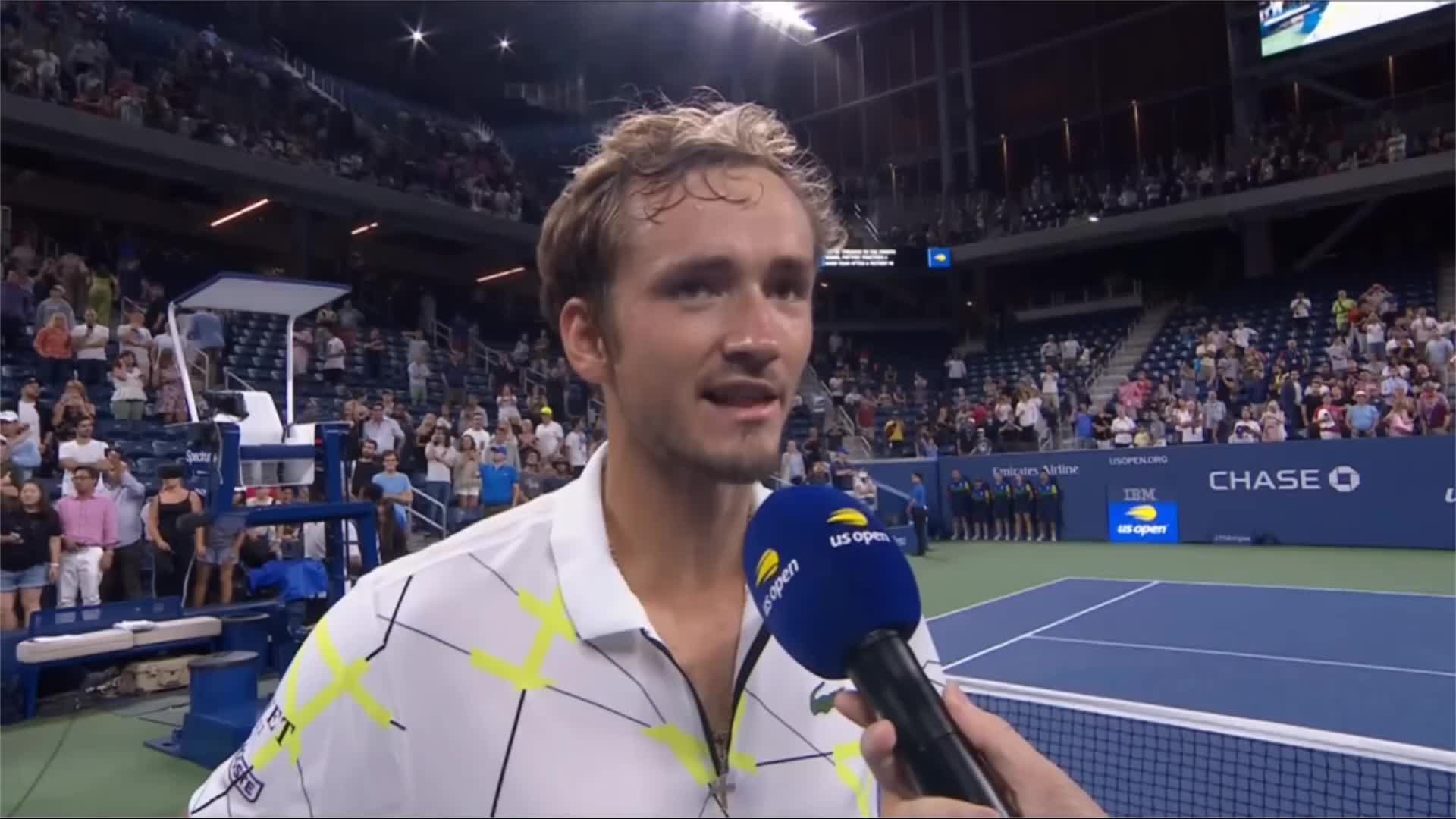 着流畅的配 着流畅的配