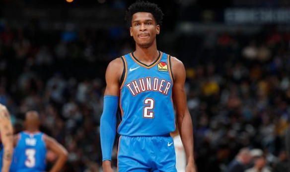 接影响着球 接影响着球