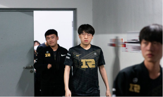 本赛季更是 本赛季更是